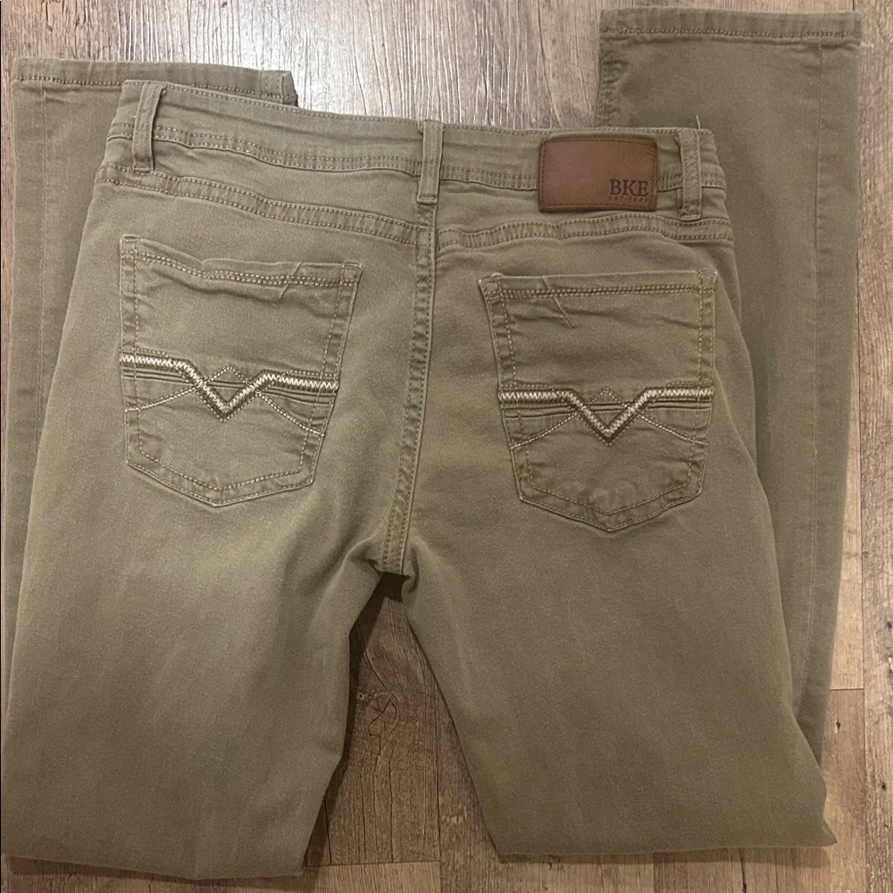 Men's Tan Chinos - Picture 4 of 4